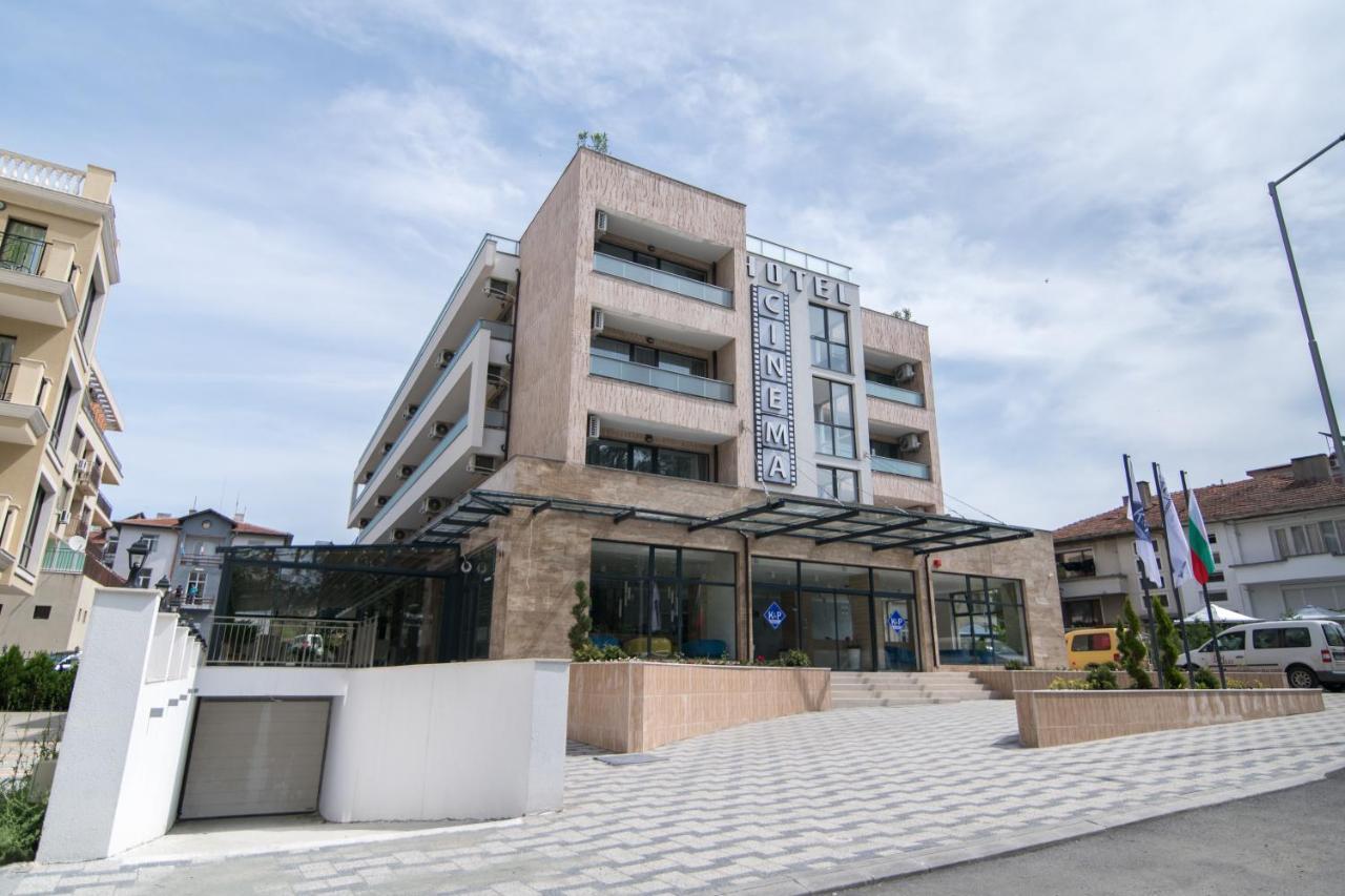 Cinema Hotel Primorsko Bagian luar foto